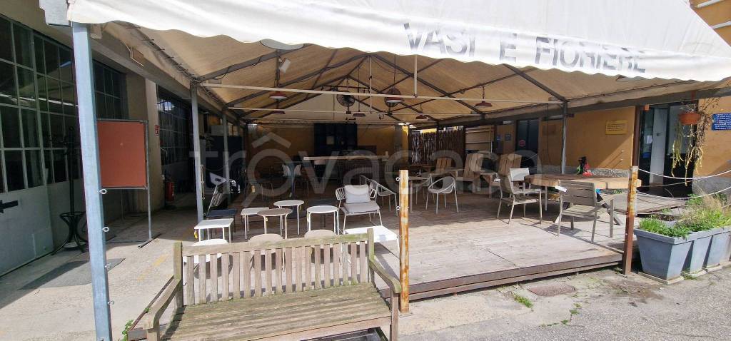 casa indipendente in vendita a Milano in zona Crescenzago