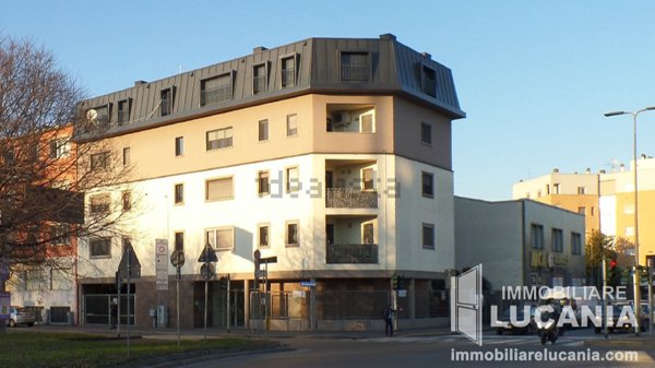 appartamento in vendita a Milano in zona Rogoredo