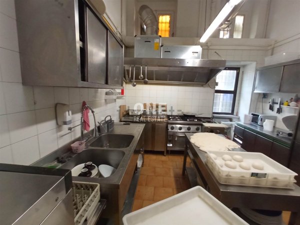 trivano in vendita a Milano in zona Città Studi