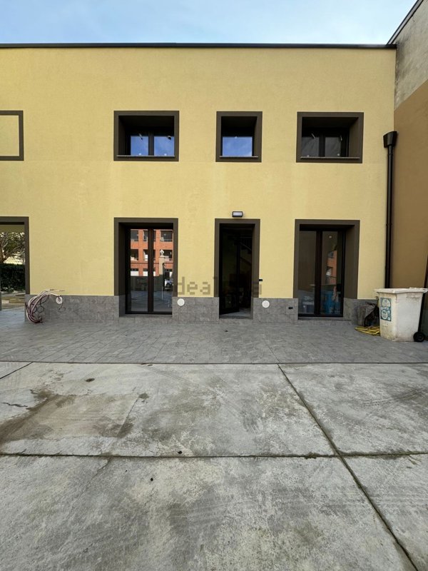 appartamento in vendita a Milano in zona Crescenzago