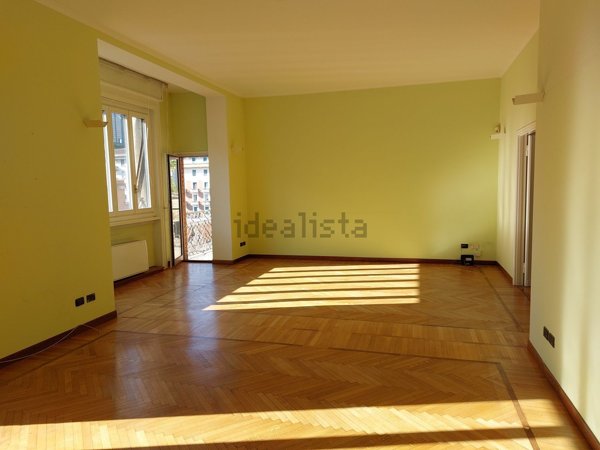 appartamento in vendita a Milano in zona Centro Direzionale