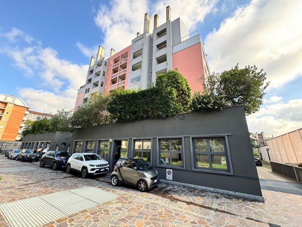 ufficio in vendita a Milano