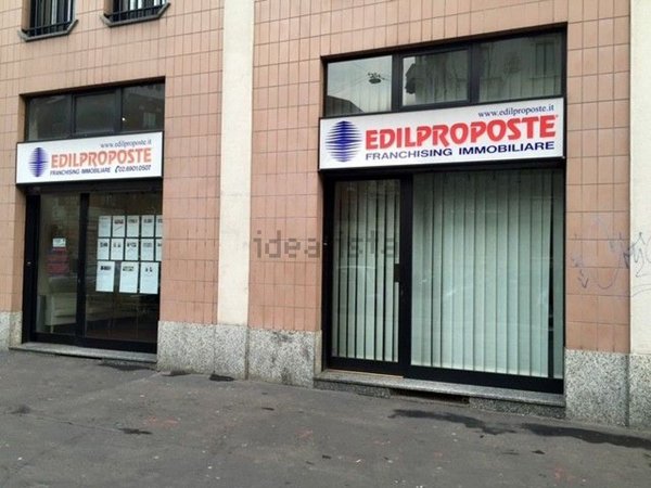 negozio in vendita a Milano in zona Isola