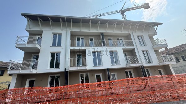 appartamento in vendita a Milano in zona Quinto Romano