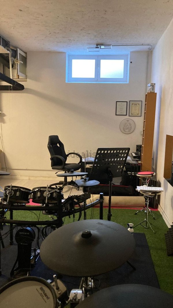 locale di sgombero in vendita a Milano