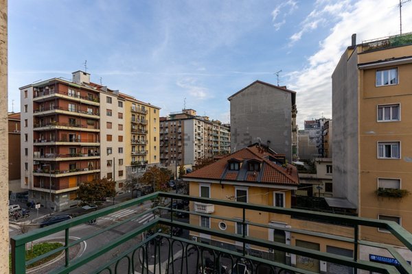 appartamento in vendita a Milano in zona Città Studi