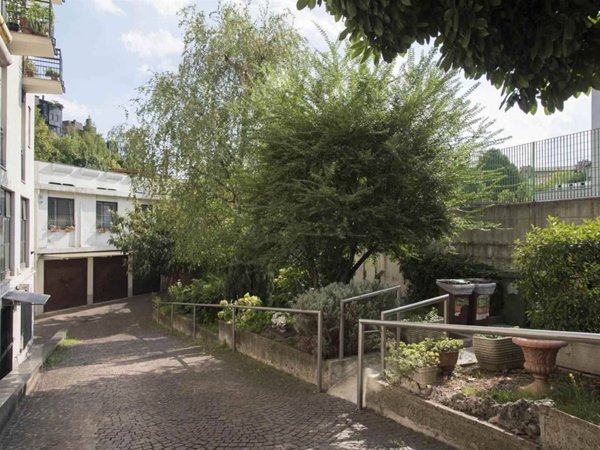 appartamento in vendita a Milano in zona Ghisolfa