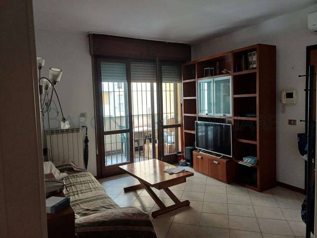 appartamento in vendita a Milano in zona Isola