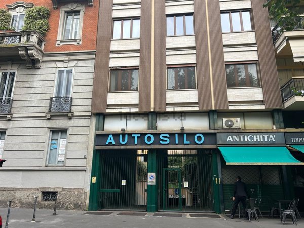 casa indipendente in vendita a Milano