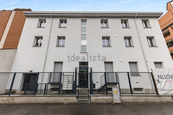 appartamento in vendita a Milano in zona Dergano