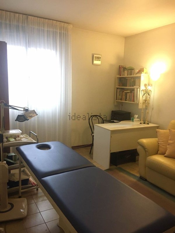 appartamento in vendita a Milano in zona Ronchetto sul Naviglio