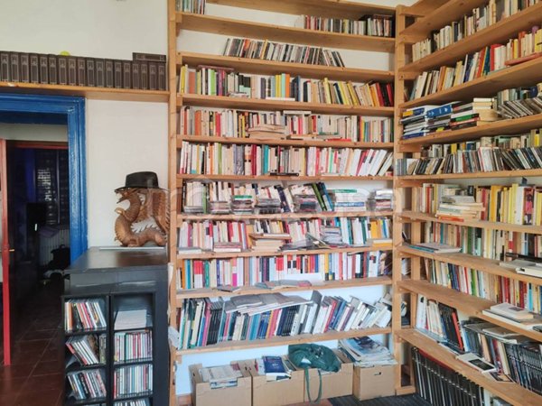 appartamento in vendita a Milano in zona Prato Centenaro