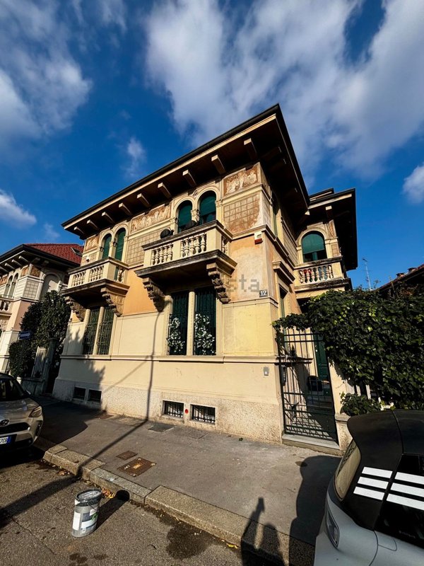 casa indipendente in vendita a Milano in zona Maggiolina