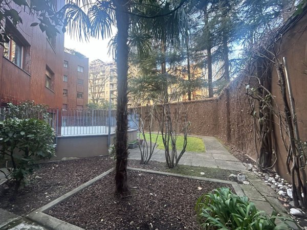 ufficio in vendita a Milano