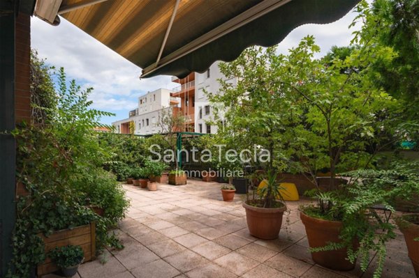 appartamento in vendita a Milano in zona Rembrandt