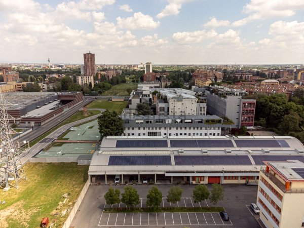 ufficio in vendita a Milano in zona Crescenzago