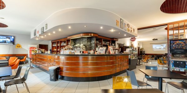 negozio in vendita a Milano in zona Rogoredo