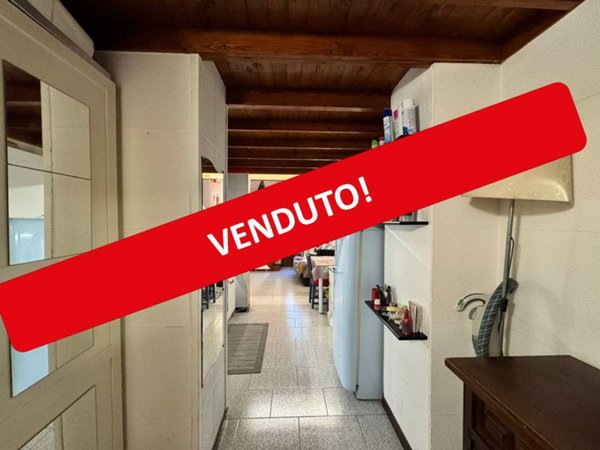 appartamento in vendita a Milano in zona Lambrate