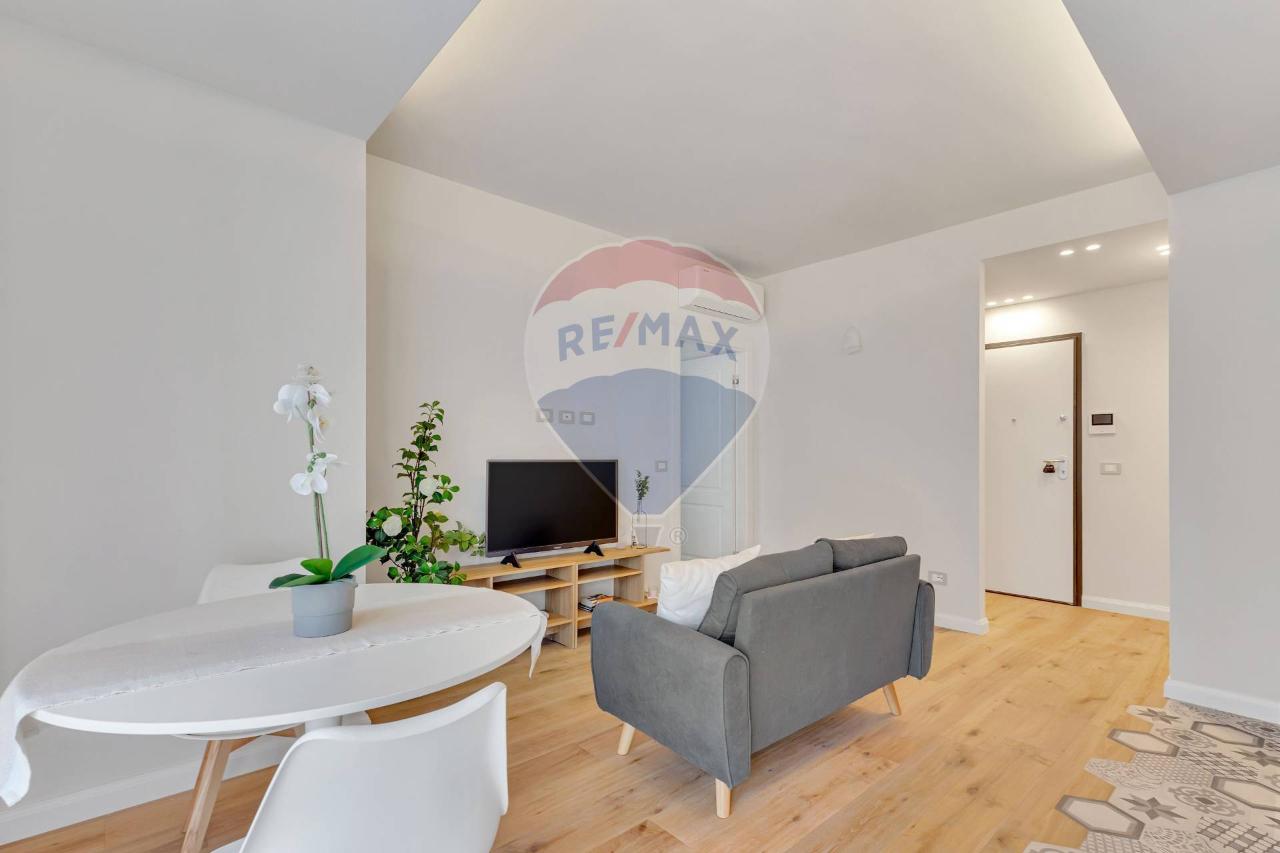 appartamento in vendita a Milano in zona Il Portello