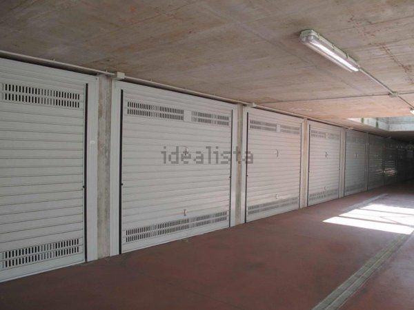 casa indipendente in vendita a Milano in zona Ronchetto sul Naviglio