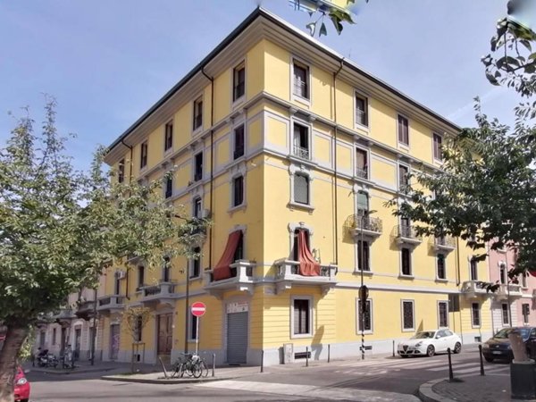 appartamento in vendita a Milano in zona Loreto