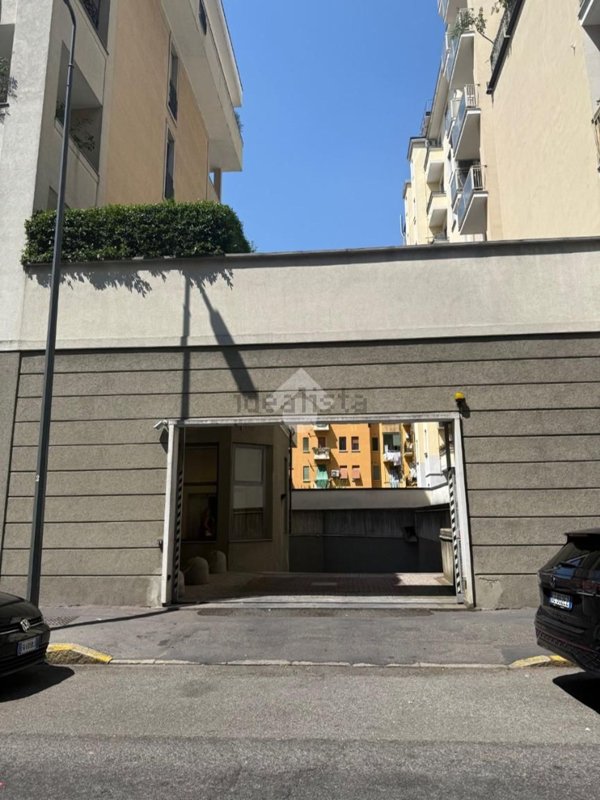 ufficio in vendita a Milano in zona San Vittore