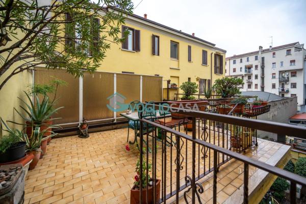 appartamento in vendita a Milano in zona Centro Direzionale