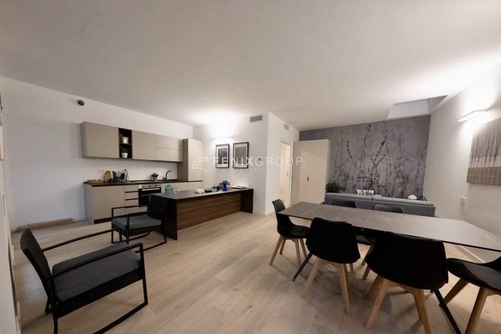 appartamento in vendita a Milano in zona Famagosta