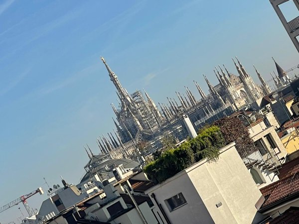 appartamento in vendita a Milano in zona Cadorna