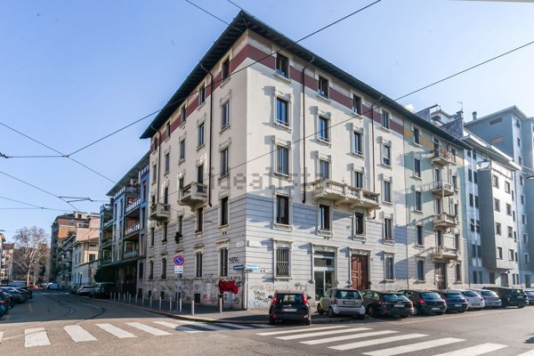 negozio in vendita a Milano in zona Cinque Giornate