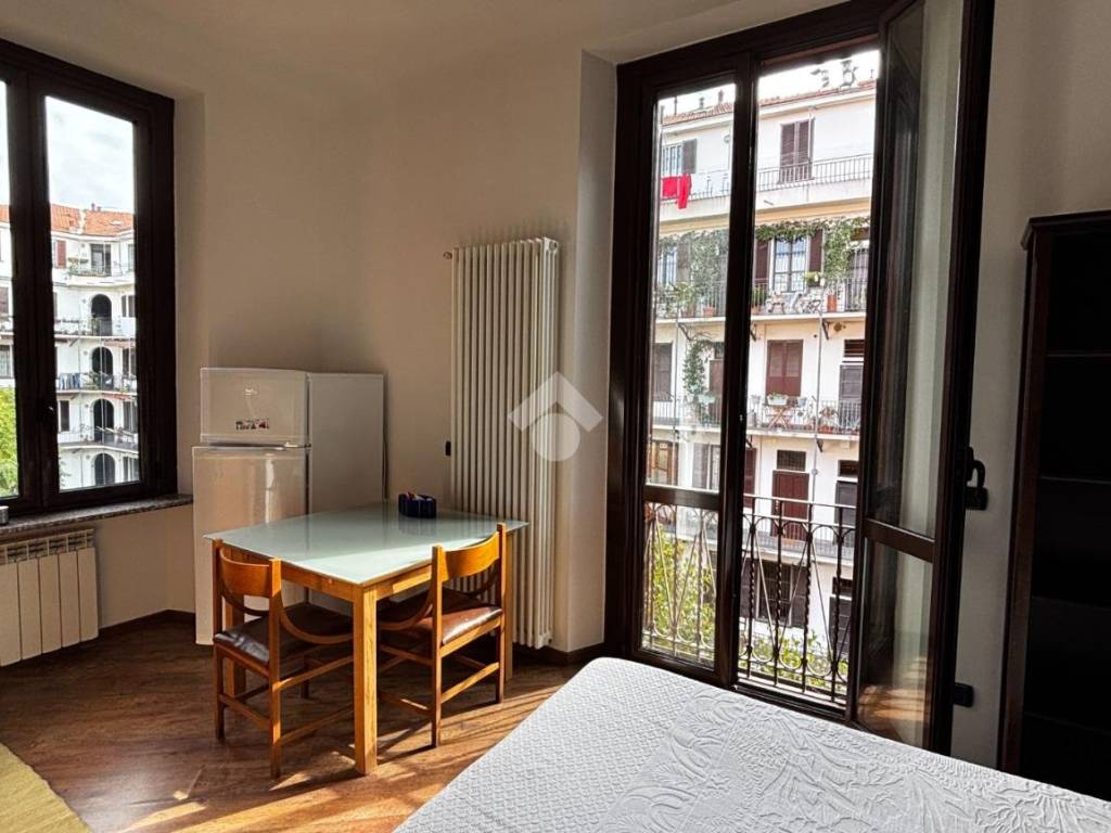 appartamento in vendita a Milano in zona Centro Direzionale