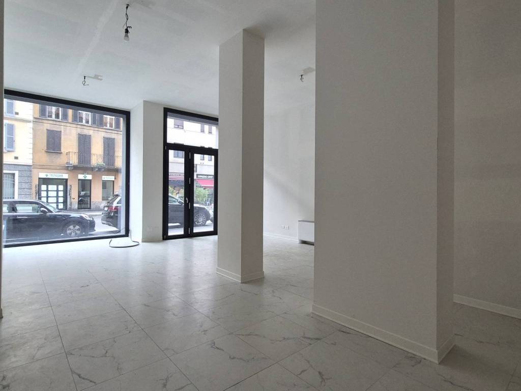 negozio in vendita a Milano