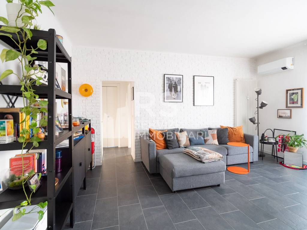 appartamento in vendita a Milano in zona Lambrate