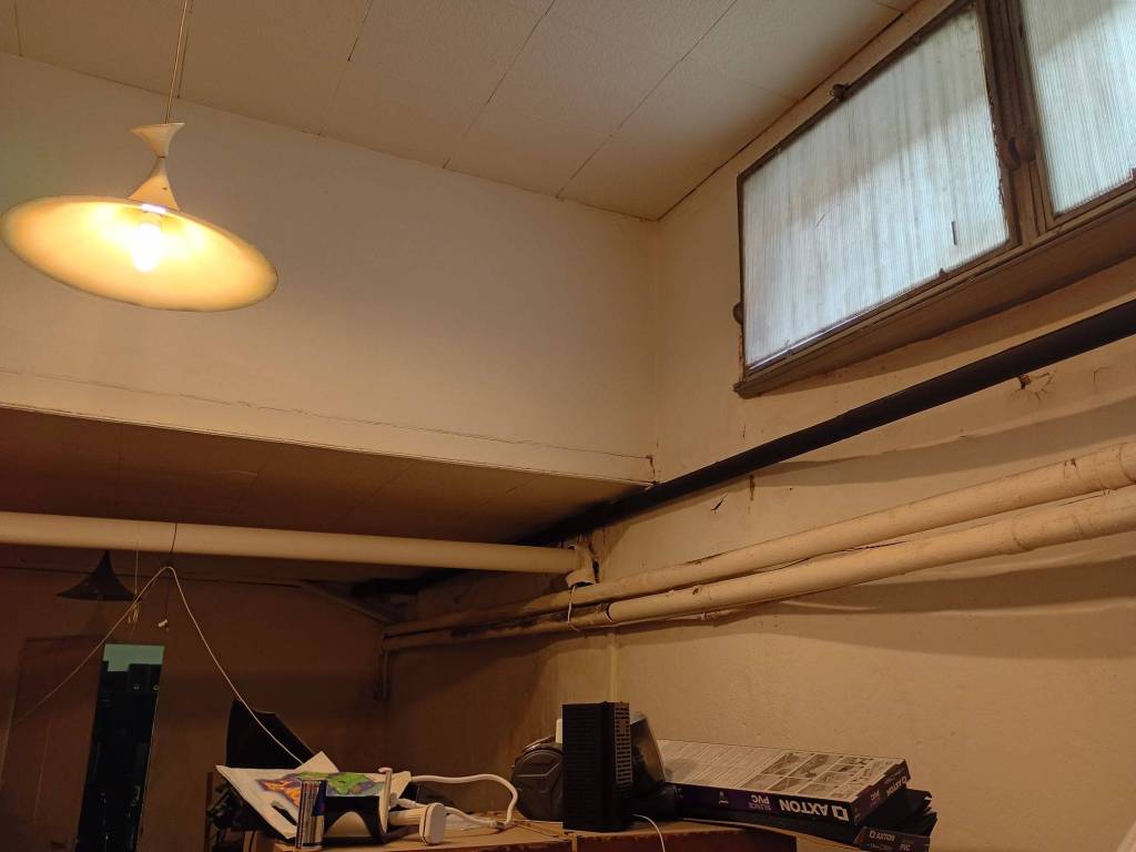 negozio in vendita a Milano in zona Precotto