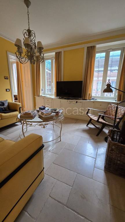 appartamento in vendita a Milano in zona Porta Garibaldi