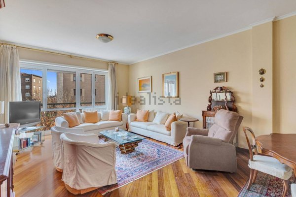 appartamento in vendita a Milano in zona Il Portello