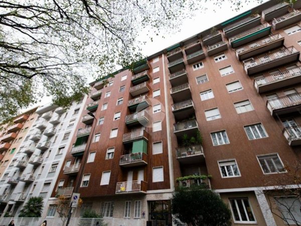 appartamento in vendita a Milano in zona Il Portello