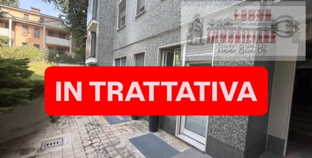 ufficio in vendita a Milano in zona Vigentino