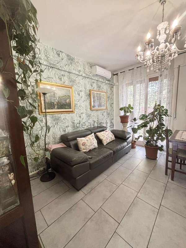 appartamento in vendita a Milano in zona Gallaratese