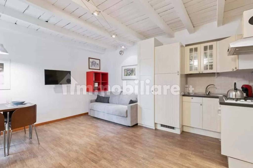 appartamento in vendita a Milano in zona Sempione