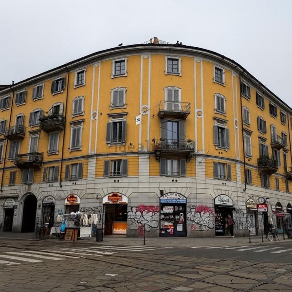 loft in vendita a Milano in zona Porta Genova