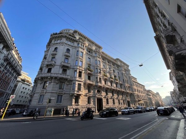 ufficio in vendita a Milano in zona Centro Storico