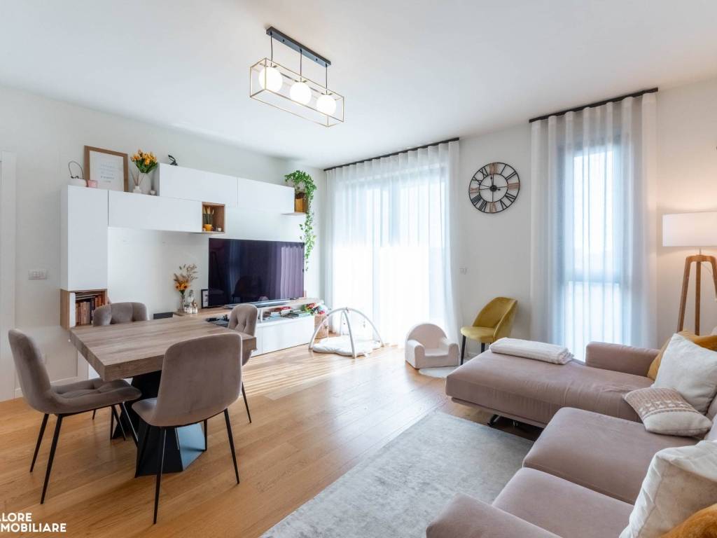 appartamento in vendita a Milano in zona Porta Vittoria