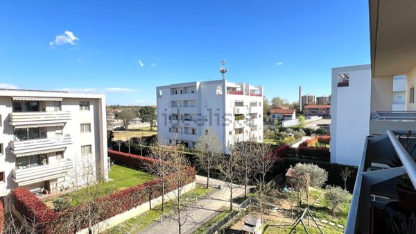 appartamento in vendita a Milano in zona Comasina