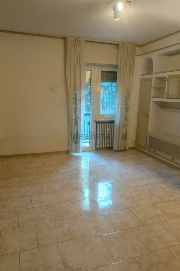 appartamento in vendita a Milano in zona Forlanini