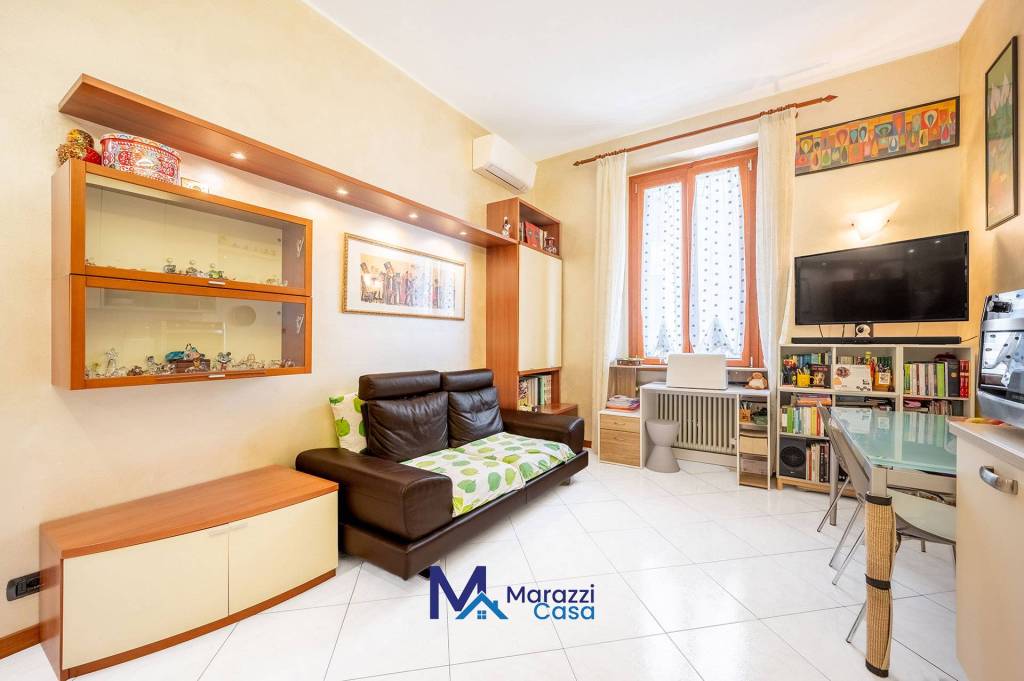 appartamento in vendita a Milano in zona Cinque Giornate