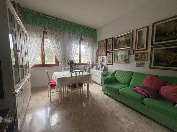 appartamento in vendita a Milano in zona Piazzale Lodi