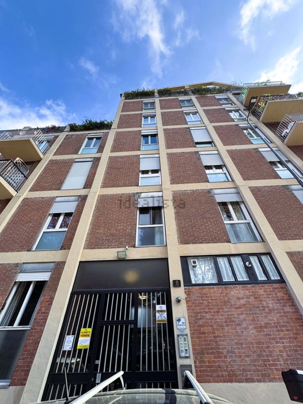 appartamento in vendita a Milano in zona Isola