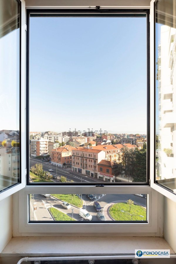 appartamento in vendita a Milano in zona Affori