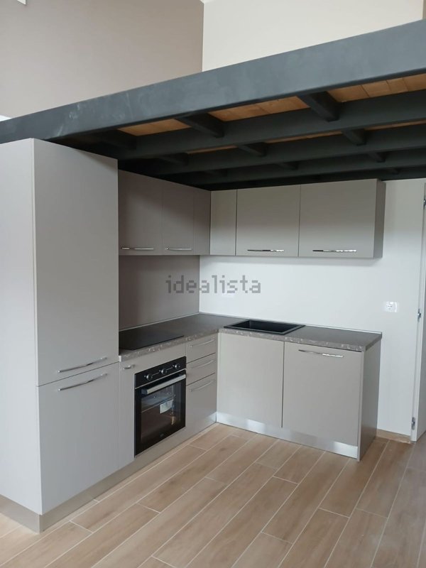 appartamento in vendita a Milano in zona Barona